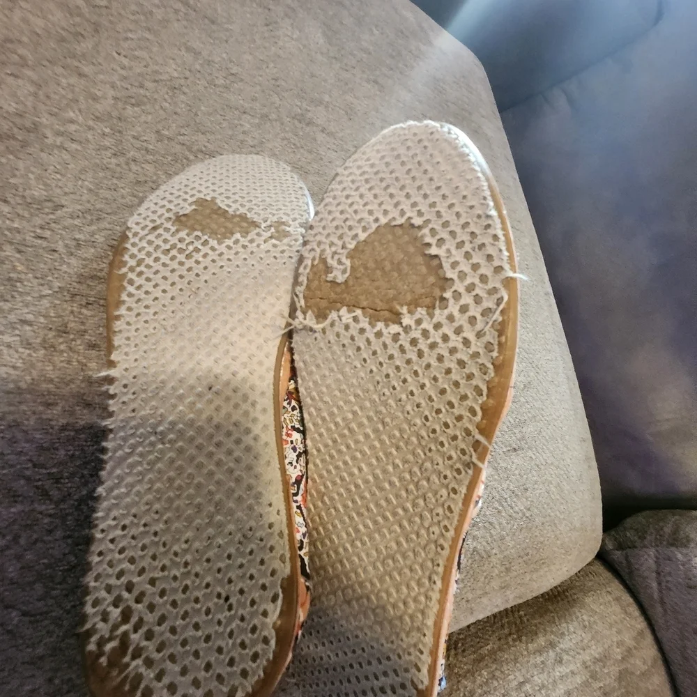 Toms Multicolor Floral Espadrilles